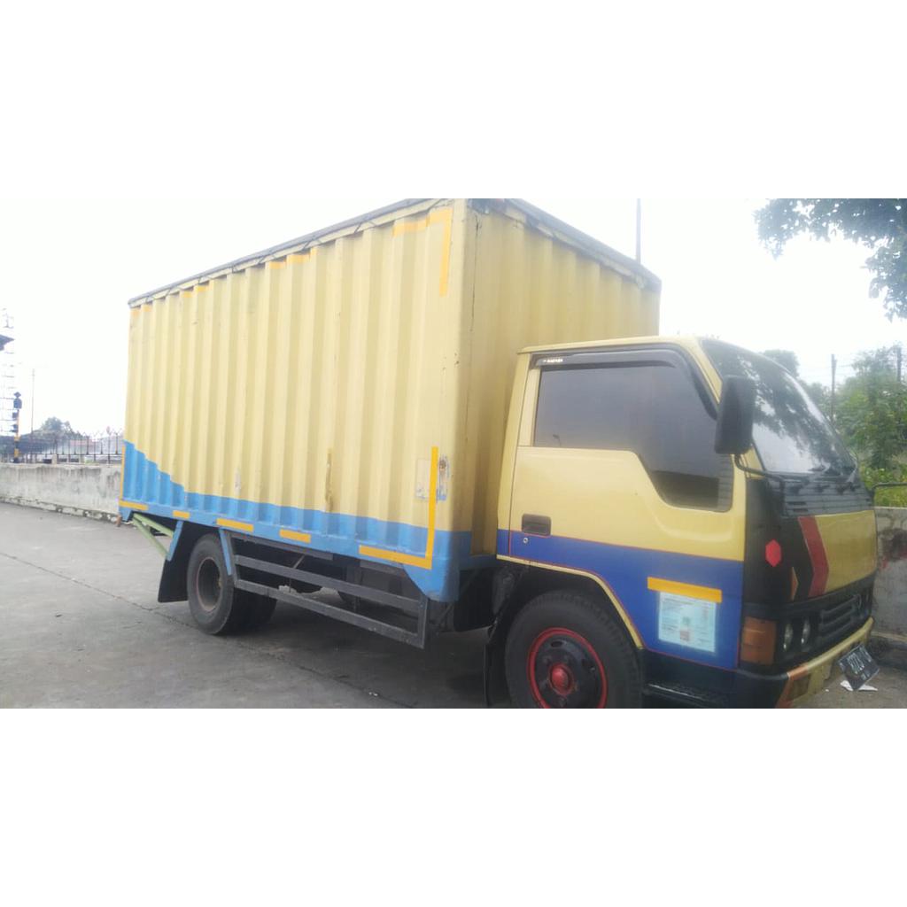 Colt Diesel Double Box